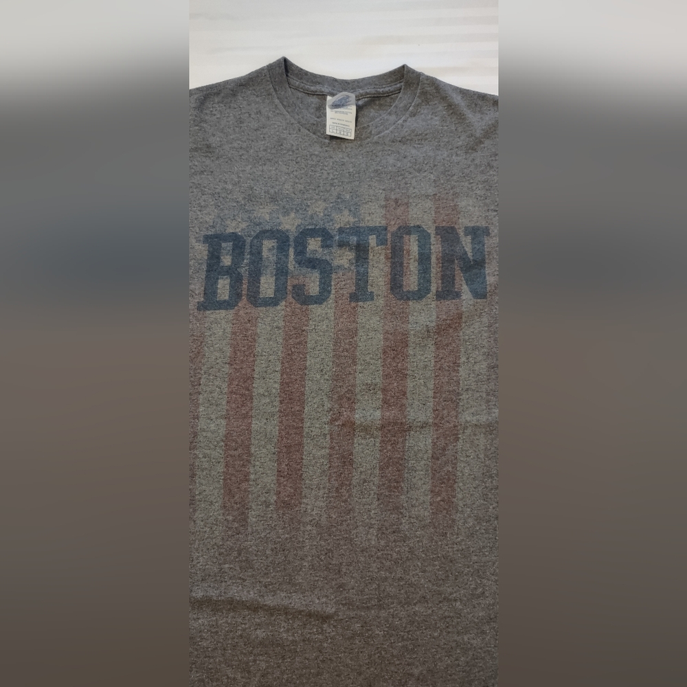 Boston flag 🇺🇸 T-shirt Delta pro weight 70% cotton 60% polyester Large